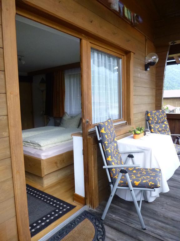 Ferienwohnungen Hauser Waidring Szoba fotó